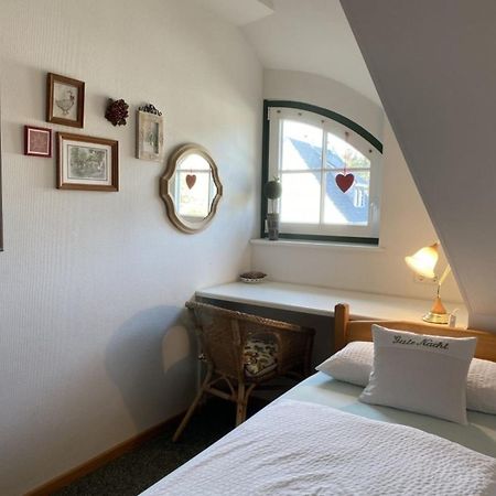 Ferienwohnung Nr 07 Og Spitzboden Борн Екстериор снимка